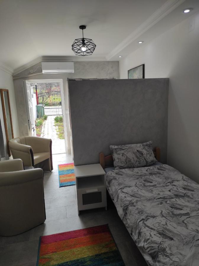 Vila Mila Riverside Apartments Smederevo Ngoại thất bức ảnh